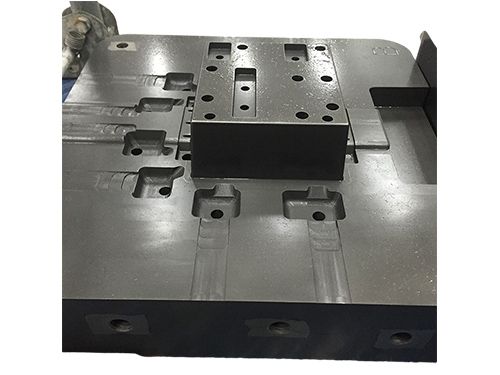 压铸模具